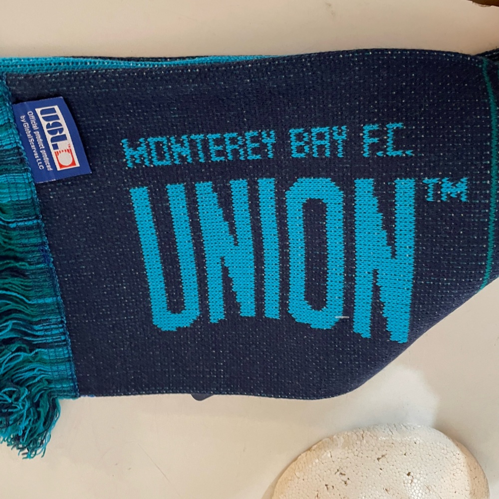 Monterey Bay FC Scarf NWT - Picture 7 of 7
